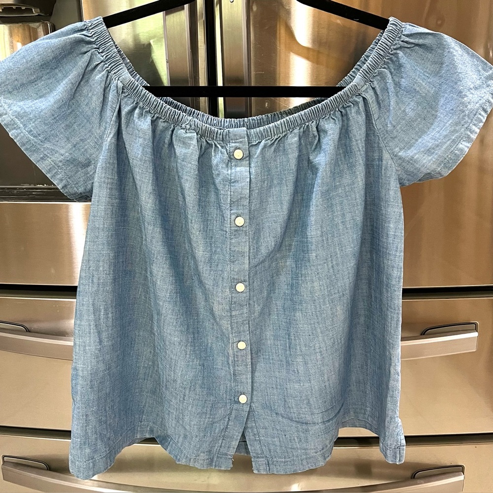 Levi's Off The Shoulder Top Chambray Size Medium - Picture 4 of 14